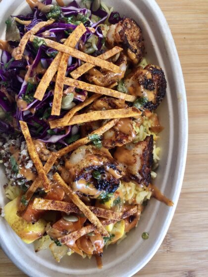 Shrimp bowl with rice and sauce