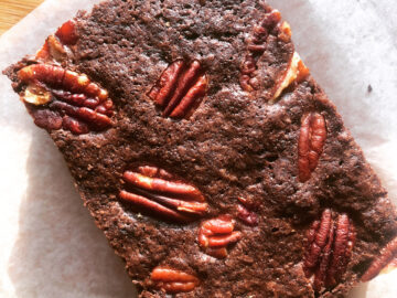 brownie with pecans
